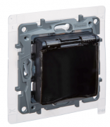 Legrand Etika Антрацит Розетка с/з со шторками с крышкой IP44