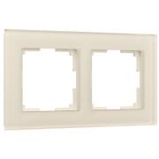 Рамкa
Favorit,  2 поста,   цвет - молочный,  стекло