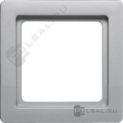 Рамкa
Q.1,  1 пост,   цвет - алюминий бархат,  пластмасса