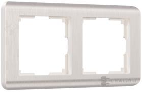 Рамкa
Stream,  2 поста,   цвет - перламутровый,  пластмасса