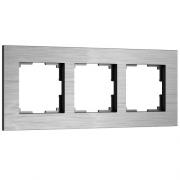 Рамкa
Alumax,  3 поста,   цвет - алюминий,  металл