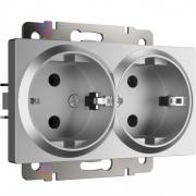 Розетка
Alumax,  Slab,  Senso,  Baguette,  Acrylic,  Platinum,  Elite,  Snabb,  Stream,  Flock,  Stark,  Fiore,  Favorit,  Diamant,  Aluminium,  Antik,  Metallic,  без шторок,  с заземлением,  двойная,  винтовые клеммы,   цвет - серебряный матовый