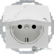 Розетка (механизм внутри поворачивается)
S.1,  со шторками,  с крышкой,  с заземлением,  одинарная,  безвинтовые клеммы,   цвет - белый глянцевый