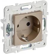 IEK Skandy Шампань Розетка с/з со шторками, безвинтовые клеммы