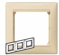 Legrand Valena Слоновая кость Рамка 3-ая